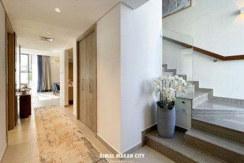 Vila v Sharjah Waterfront City, SAE 4 ložnice, 240 m² Č.: 636806 - fotografie 2