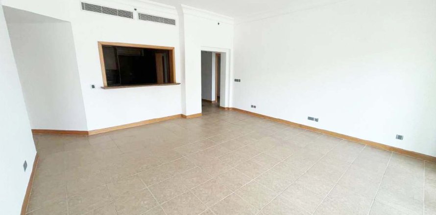 דירה ב Palm Jumeirah, Dubai, איחוד האמירויות 2 חדרי שינה, 144 מ"ר מספר 723370