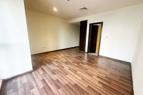 Paritalo Jumeirah Beach Residence, Dubai, Arabiemiraatit 4 makuuhuonetta, 531 m2 № 722414 - kuva 2