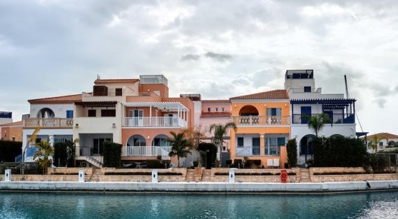 On March 2, 2023, real estate transactions worth about AED 2 billion were registered in Dubai