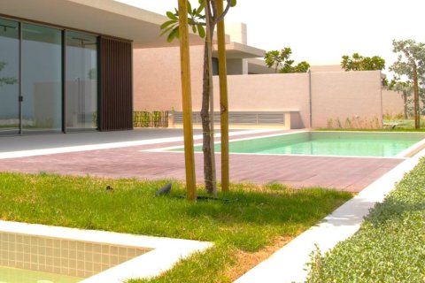 Villa in Al Zorah, Ajman, UAE 4 bedrooms, 528 sq.m. № 637976 - photo 1