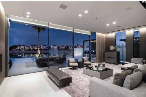 Villa itt: Palm Jumeirah, Dubai, EAE, 5 hálószoba, 1505.03 m², azonosító: 739151 - fénykép 9