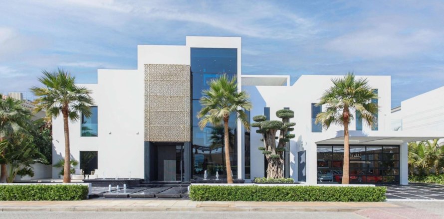 Villa itt: Palm Jumeirah, Dubai, EAE, 5 hálószoba, 1244.71 m², azonosító: 739149
