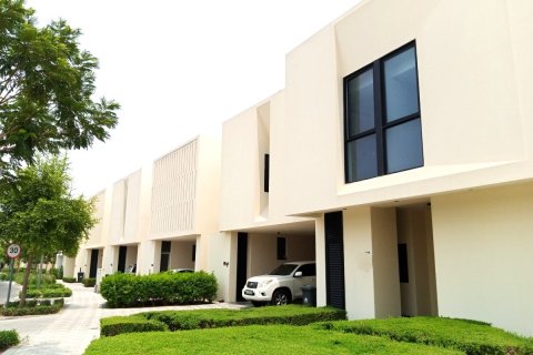 Townhouse in Al Zorah, Ajman, UAE 3 bedrooms, 330 sq.m. № 635220 - photo 6