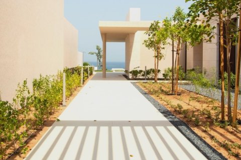 Villa in Al Zorah, Ajman, UAE 4 bedrooms, 528 sq.m. № 637976 - photo 4