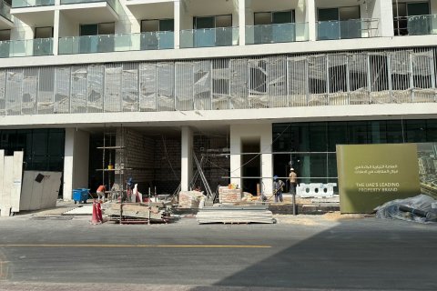 Commercial property in Jumeirah Village Circle, Dubai, UAE 164 sq.m. № 688120 - photo 3