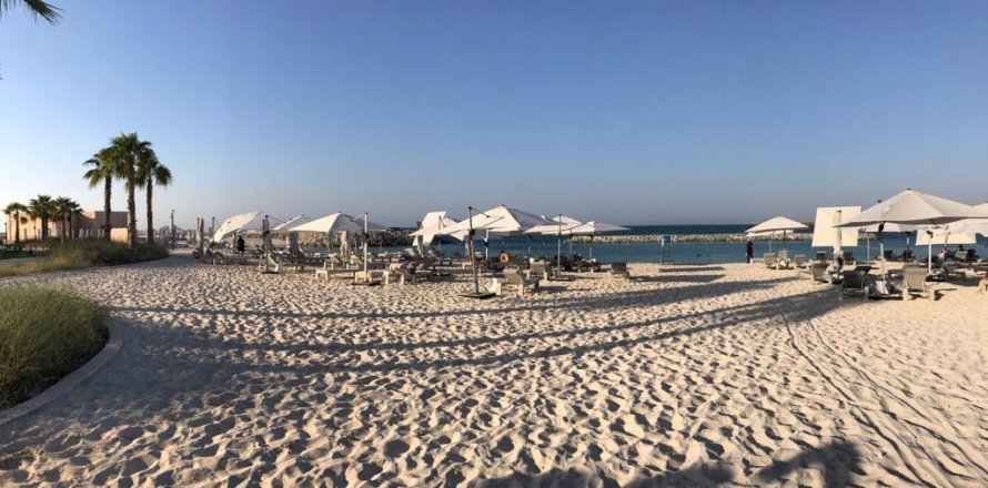 Apartman u FAIRMONT MARINA RESIDENCES u Corniche Road, Abu Dhabi, UAE 95 m2, 1 spavaća soba Br. 639249