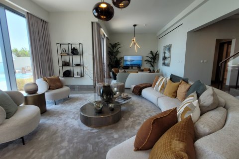Villa te koop in Abu Dhabi, VAE 3 slaapkamers, 266 vr.m., nr 703165 - foto 2
