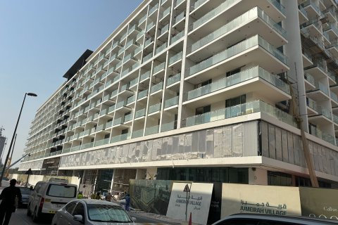 Commercial property in Jumeirah Village Circle, Dubai, UAE 164 sq.m. № 688120 - photo 11