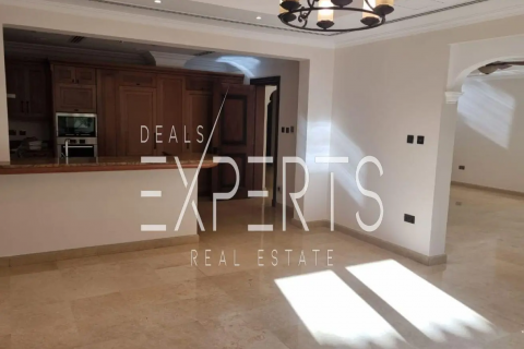 Villetta a schiera in vendita a Saadiyat Island, Abu Dhabi, EAU 4 camere da letto, 397 mq. № 641992 - foto 1