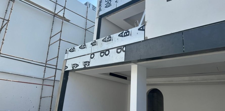 Al Zorah, Ajman, UAE의 타운하우스 침실 4개, 297제곱미터 번호 647573