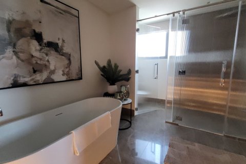 Villa te koop in Abu Dhabi, VAE 3 slaapkamers, 266 vr.m., nr 703165 - foto 6