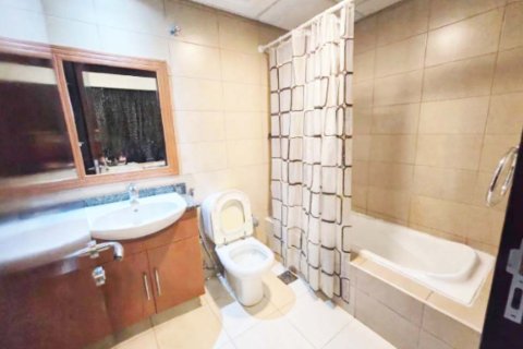 Appartement à louer à Jumeirah Lake Towers, Dubai, EAU 2 chambres, 95 m2 № 723372 - photo 10