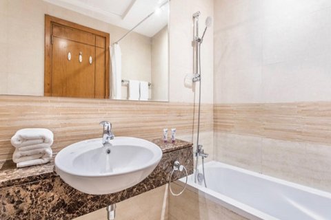 Пәтер Дубай, БАӘ-да 2 жатын бөлмелер, 149 м² № 765719 - фото 9
