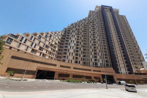 Apartment in Al Reem Island, Abu Dhabi, UAE 1 bedroom, 67 sq.m. № 636657 - photo 1