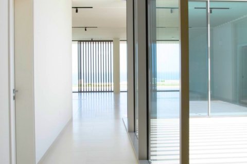 Villa in Al Zorah, Ajman, UAE 4 bedrooms, 528 sq.m. № 637976 - photo 8
