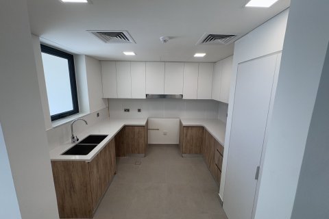 Townhouse on the Yas Island, Abu Dhabi, UAE 3 bedrooms, 169 sq.m. № 634109 - photo 5