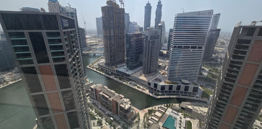 Apartment in Dubai, UAE 1 room, 49 sq.m. № 740431