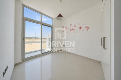 Townhouse di Dubai, UEA 3 kamar tidur, 132.2 m2 nomor 756574 - foto 7