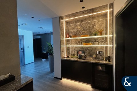 Huoneisto Dubai Marina, Arabiemiraatit 4 makuuhuonetta, 224 m2 № 666338 - kuva 3