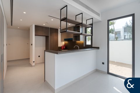 Villa till försäljning i Tilal Al Ghaf, Dubai, UAE 4 sovrum, 210 kvm Nr. 666334 - fotografi 3