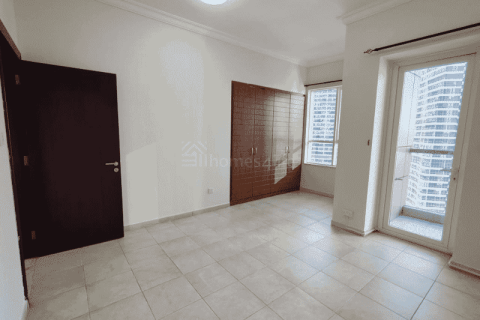 דירה ב Jumeirah Lake Towers, Dubai, איחוד האמירויות 2 חדרי שינה, 122 מ