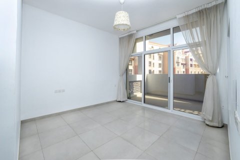 Villa en venta en Jumeirah Village Circle, Dubai, EAU 4 dormitorios, 345 m2 № 677477 - foto 6