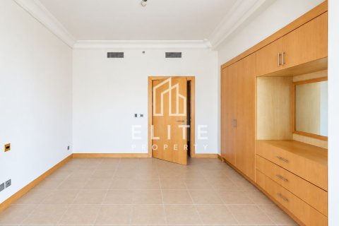 Apartmen di Palm Jumeirah, Dubai, UAE 2 bilik tidur, 148 meter persegi № 764642 - foto 11
