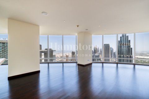 Apartmen di Burj Khalifa, Dubai, UAE 2 bilik tidur, 190.72985900 meter persegi № 651513 - foto 15