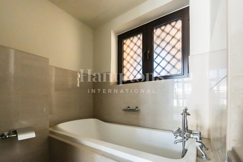 Apartament do wynajęcia w Downtown Dubai (Downtown Burj Dubai), Dubai, ZEA 2 sypialnie, 136.10289500 mkw., nr 651511 - zdjęcie 15