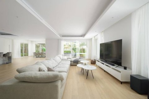 Villa til leie i Jumeirah Park, Dubai, Emiratene 4 soverom, 841 kvm Nr. 643830 - Foto 5