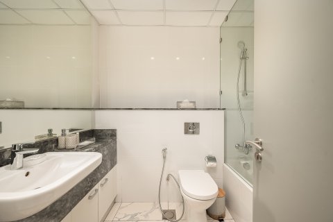 Apartment sa Business Bay, Dubai, UAE 2 silid-tulugan, 126.21 sq.m. № 757375 - larawan 12