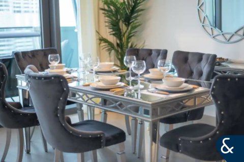 Apartamento para arrendamento em Downtown Dubai (Downtown Burj Dubai), Dubai, EAU 2 quartos, 135 m2 № 698552 - foto 5