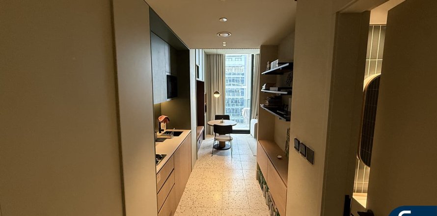 Appartement à Business Bay, Dubai, EAU: 1 pièce, 44 m2 № 698426