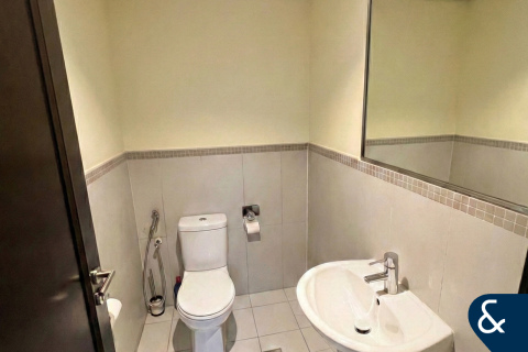 Appartamento in vendita a The Views, Dubai, EAU 2 camere da letto, 140 mq. № 698425 - foto 9