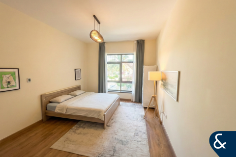 Appartamento in vendita a The Views, Dubai, EAU 2 camere da letto, 140 mq. № 698425 - foto 2