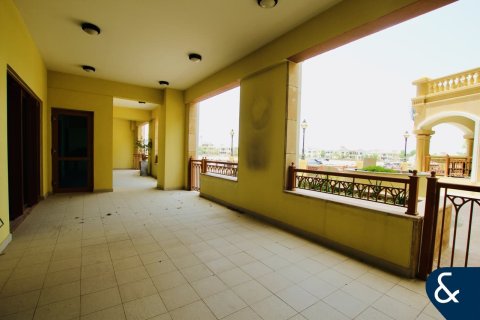 Appartamento in affitto a Palm Jumeirah, Dubai, EAU 3 camere da letto, 256 mq. № 698551 - foto 25