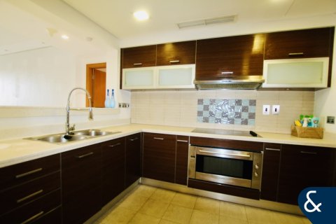 Appartamento in affitto a Palm Jumeirah, Dubai, EAU 3 camere da letto, 256 mq. № 698551 - foto 6