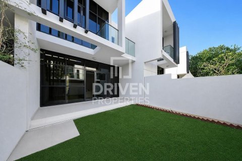 Townhouse in Dubai, UAE 2 bedrooms, 133.41 sq.m. № 765257 - photo 17