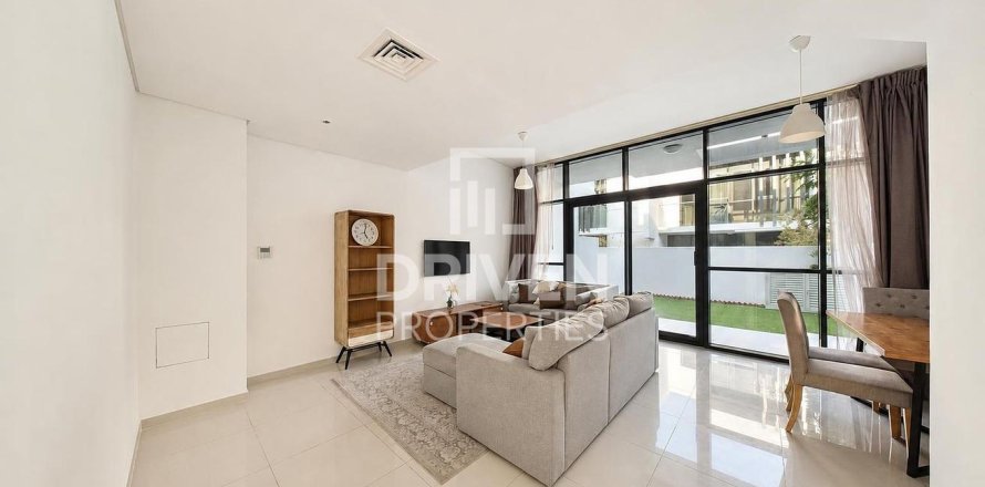 Townhouse in Dubai, UAE 2 bedrooms, 133.41 sq.m. № 765257