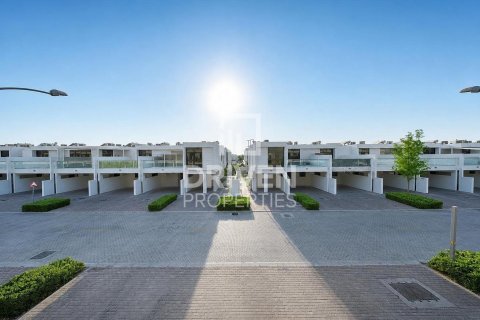 Townhouse in Dubai, UAE 2 bedrooms, 133.41 sq.m. № 765257 - photo 21
