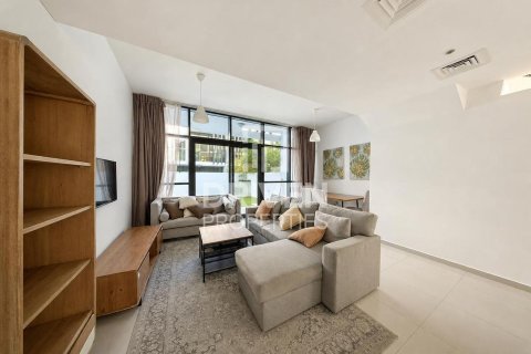 Townhouse in Dubai, UAE 2 bedrooms, 133.41 sq.m. № 765257 - photo 2