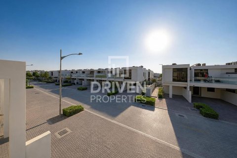 Townhouse in Dubai, UAE 2 bedrooms, 133.41 sq.m. № 765257 - photo 19