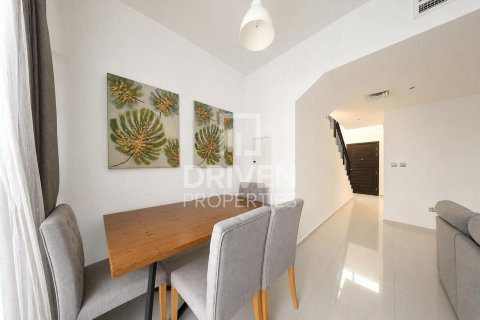 Townhouse in Dubai, UAE 2 bedrooms, 133.41 sq.m. № 765257 - photo 4