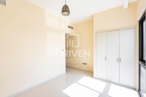 Shtëpi në qytet në Dubai, Emiratet e Bashkuara Arabe 3 dhoma gjumi, 174.84 m2. № 765260 - Foto 11