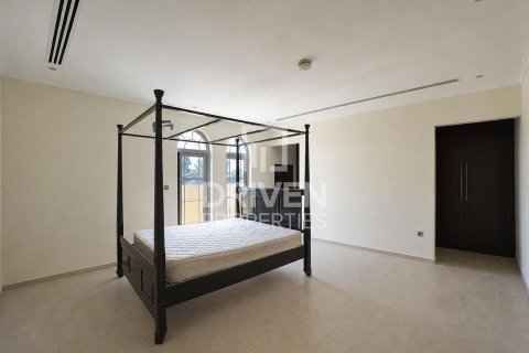 Вилла Jumeirah Park, Дубай, БАӘ-да 4 жатын бөлмелер, 790.42 м² № 744764 - фото 23