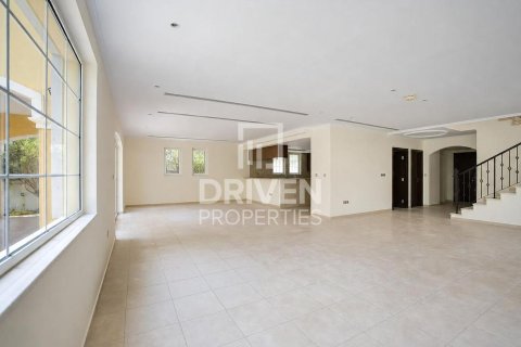 Вилла Jumeirah Park, Дубай, БАӘ-да 4 жатын бөлмелер, 790.42 м² № 744764 - фото 10