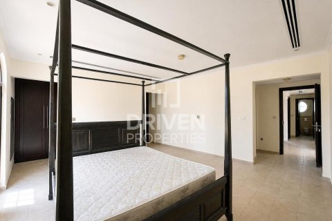 Вилла Jumeirah Park, Дубай, БАӘ-да 4 жатын бөлмелер, 790.42 м² № 744764 - фото 22