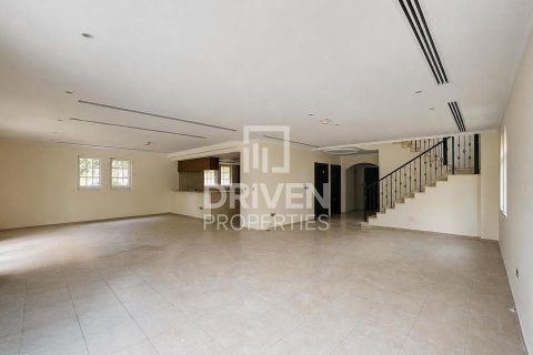 Вилла Jumeirah Park, Дубай, БАӘ-да 4 жатын бөлмелер, 790.42 м² № 744764 - фото 4