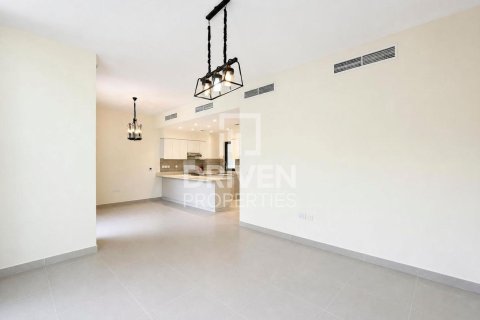Townhouse in Dubai Hills Estate, Dubai, UAE 4 bedrooms, 201.79 sq.m. № 744762 - photo 7